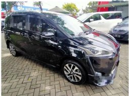 DKI Jakarta, Toyota Sienta Q 2016 kondisi terawat 6