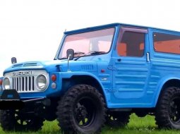 Suzuki Jimny 1.0 Manual Biru 9