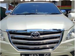 Jawa Timur, jual mobil Toyota Kijang Innova G 2014 dengan harga terjangkau 4