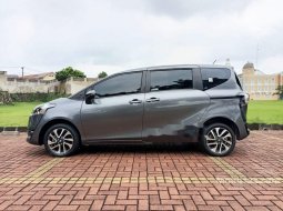 Mobil Toyota Sienta 2017 V terbaik di DKI Jakarta 5