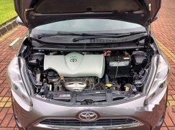 Mobil Toyota Sienta 2017 V terbaik di DKI Jakarta 2