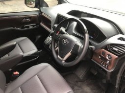 Toyota Voxy 2018 DKI Jakarta dijual dengan harga termurah 5