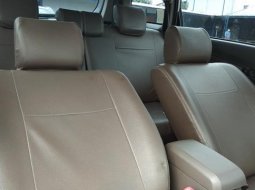 LELANG TOYOTA AVANZA 1.3 G MT 2016 4