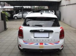 Dijual Cepat Mobil Mini Copper tahun 2018 Putih 4