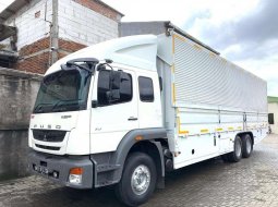 Rental sewa fuso hino tronton 6x2 isuzu giga wingbox wing box wingbok 1