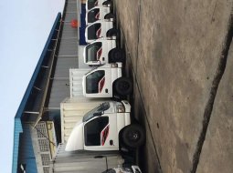 sewa 6bulan/tahunan truk CDE CDD 6roda elf dyna dutro canter box bok 3