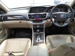 Honda Accord 2.4 VTi-L 2015 4