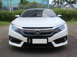 Honda Civic ES Prestige 2018 Putih 3