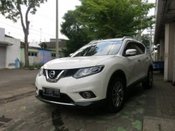 Nissan XTrail 2.5 AT Matic 2015 1