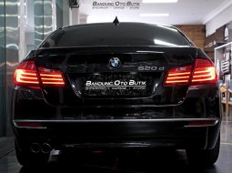 BMW 5 Series 520d 2014 Hitam 4