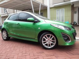 Mazda 2 tipe R matic th 2011 3