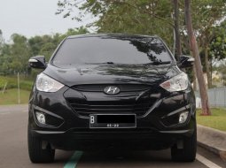 Hyundai Tucson GLS A/T 2011 Hitam metallik Rawatan Low Km 2