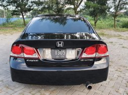 Honda Civic 1.8 Matic 2010 5