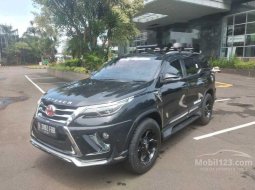 Dijual mobil bekas Toyota Fortuner VRZ, DKI Jakarta  8