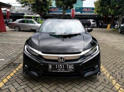 DKI Jakarta, Honda Civic ES Prestige 2017 kondisi terawat 9