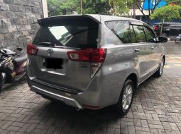 Jual cepat Toyota Kijang Innova Q 2017 di Jawa Timur 9