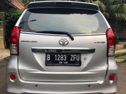 Mobil Toyota Avanza 2015 Veloz dijual, DKI Jakarta 7