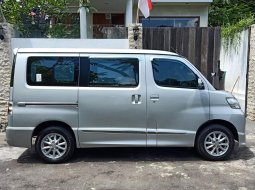 Daihatsu Luxio type X 2018 3
