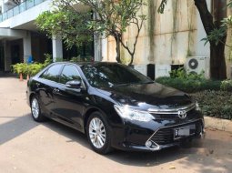 Jual cepat Toyota Camry V 2017 di DKI Jakarta 3