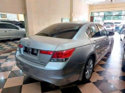 Mobil Honda Accord 2010 VTi-L terbaik di DKI Jakarta 2