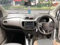 Jual mobil bekas murah Chevrolet Spin LTZ 2013 di Jawa Timur 4