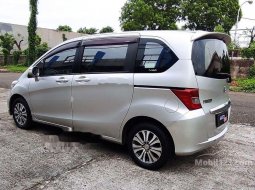 DKI Jakarta, Honda Freed E 2013 kondisi terawat 8