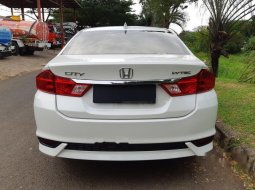 Mobil Honda City 2017 E terbaik di DKI Jakarta 10
