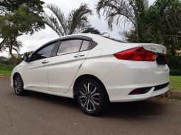Mobil Honda City 2017 E terbaik di DKI Jakarta 9
