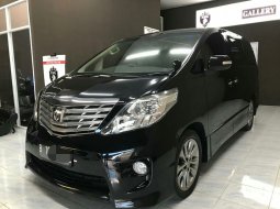 Toyota Alphard 2010 Hitam 2