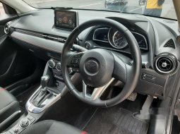 Jual cepat Mazda 2 Hatchback 2015 di Jawa Timur 3