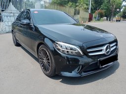 Mercedes-Benz C-Class C 200 Avantgarde Line 2019 Sedan 2