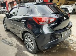 Jual cepat Mazda 2 Hatchback 2015 di Jawa Timur 10