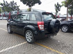 Mobil Suzuki Grand Vitara 2011 2.4 dijual, Banten 11