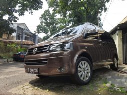 Jawa Barat, Volkswagen Caravelle TDI 2012 kondisi terawat 13