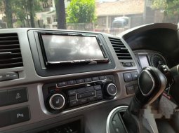 Jawa Barat, Volkswagen Caravelle TDI 2012 kondisi terawat 10