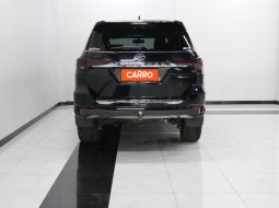 Toyota Fortuner 2.4 VRZ TRD AT 2018 Hitam 6