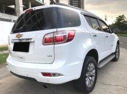 Chevrolet Trailblazer LTZ 2017 Diesel Putih Pakai 2018 5