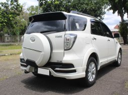 Daihatsu Terios ADVENTURE R 2016 Putih 4