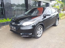 Mobil Honda HR-V 2017 E terbaik di DKI Jakarta 8