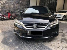 Jawa Timur, Honda Accord VTi-L 2015 kondisi terawat 10