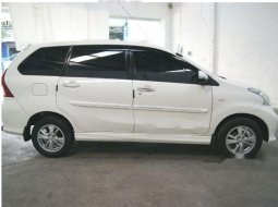 Mobil Toyota Avanza 2014 Veloz dijual, Jawa Timur 13