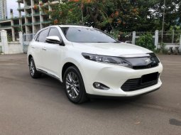 Toyota Harrier 2.4L Premium AT Putih 2014 pakai 2015 3