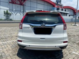 Honda CR-V 2.0 i-VTEC 2015 Putih 5