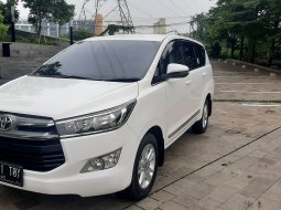 Toyota Kijang Innova G M/T Diesel 2017 Putih 2