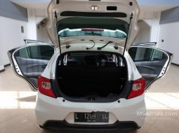 Jual cepat Honda Brio RS 2019 di Jawa Timur 4