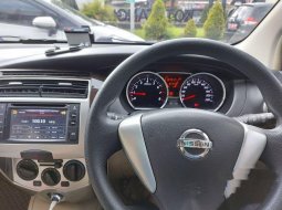 Nissan Grand Livina 2013 Banten dijual dengan harga termurah 3