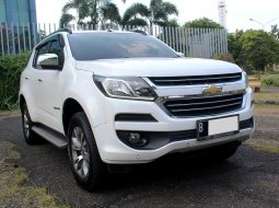 Chevrolet Trailblazer 2.5L LTZ 2017 Putih 2