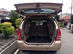 Toyota Kijang Innova 2.0 G 2005 automatic pajak hidup 1