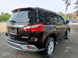 Isuzu MU-X Premiere REDWINE 2019 DP MURAH 3