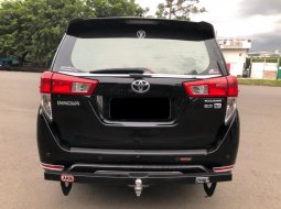 Toyota Kijang Innova 2.0V 2018 Hitam 6